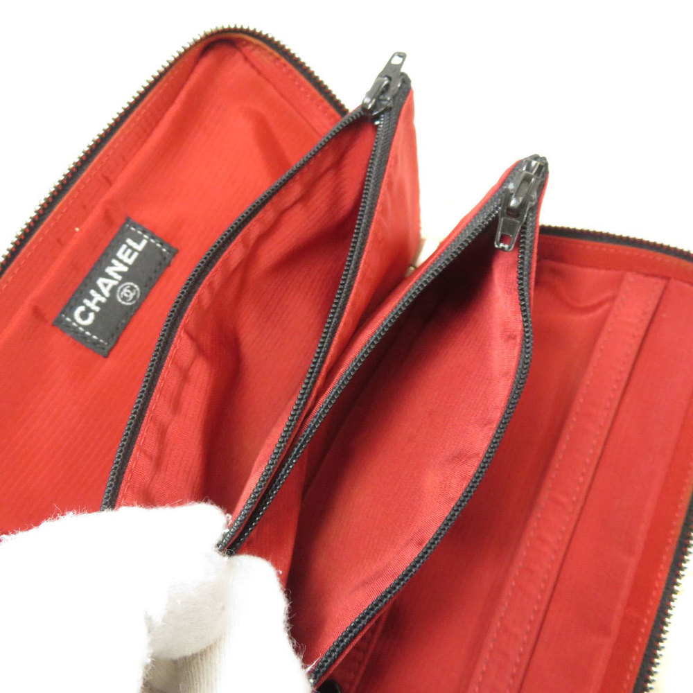 Chanel Accessory Pouch - Picture 6 of 10